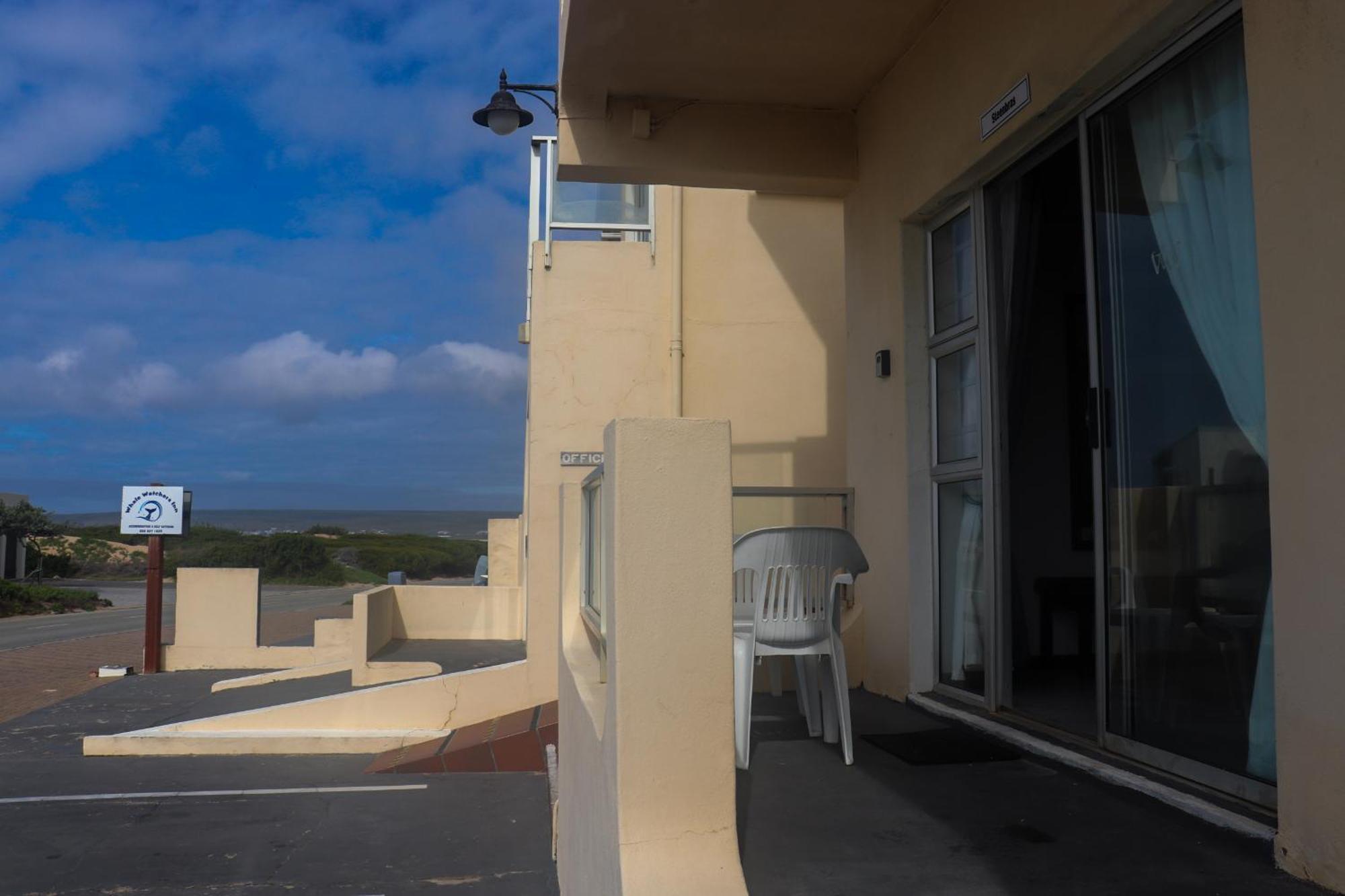 Whale Watchers Inn Witsand Dış mekan fotoğraf